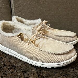 Hey Dude Wendy Corduroy Light Pink Women's 9 Med Shoe